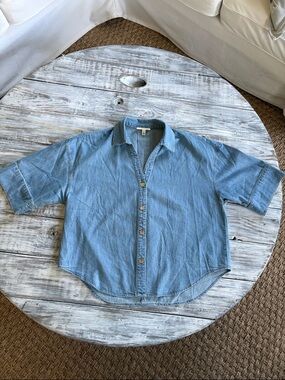 As new, 100% cotton denim flowy top from Current/Elliot, size L